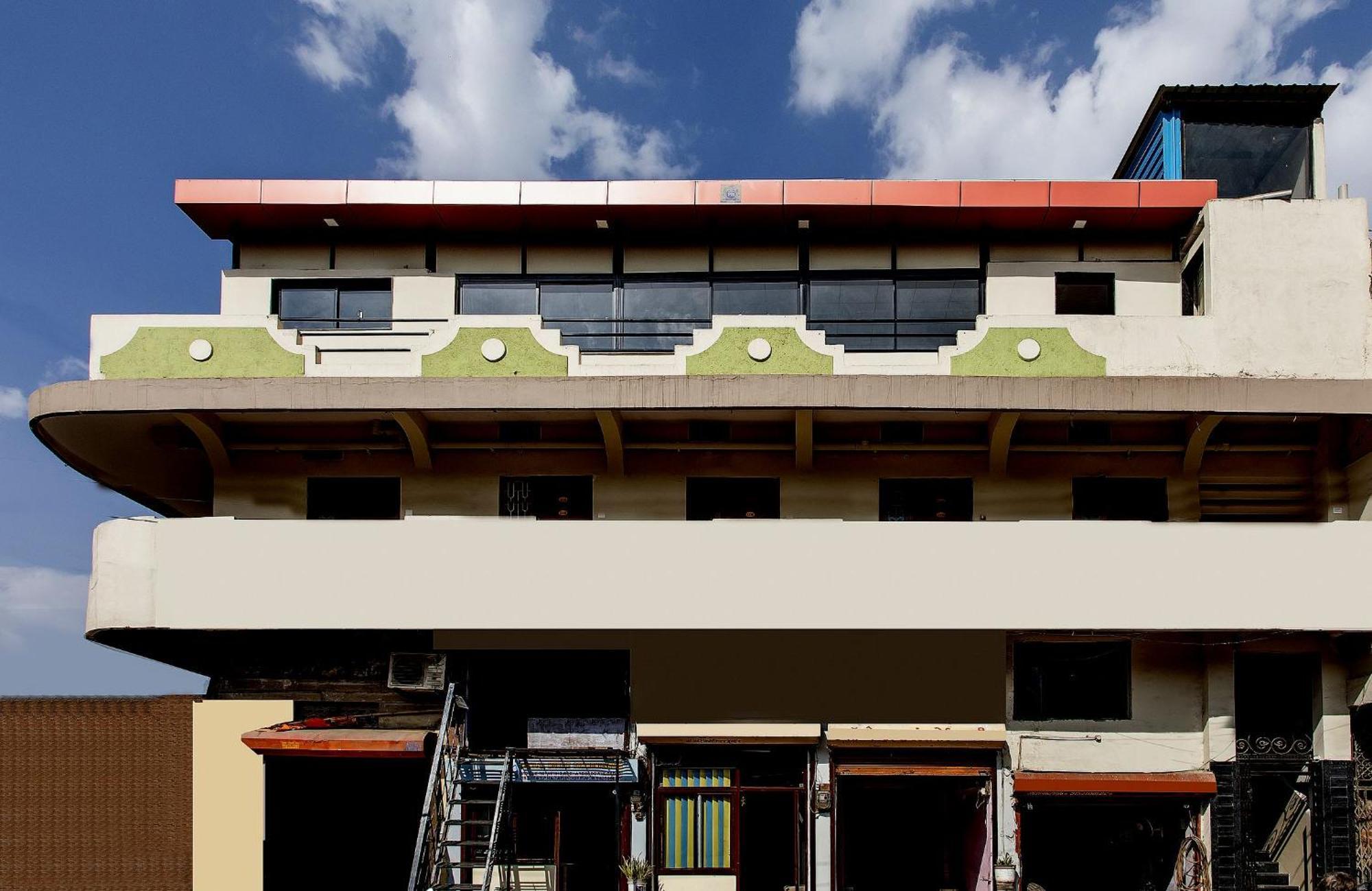 Hotel O Apple Tree Indore Eksteriør bilde